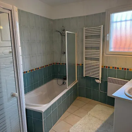 Villa, 4 People With Private Pool * Collorgues